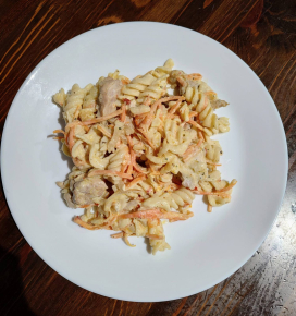 Паста з куркою